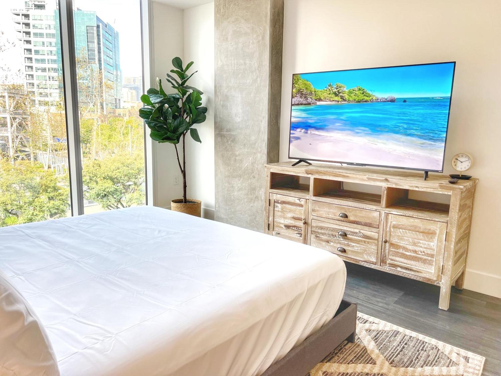 Stunning Apartment By Petco Park! San Diego Buitenkant foto