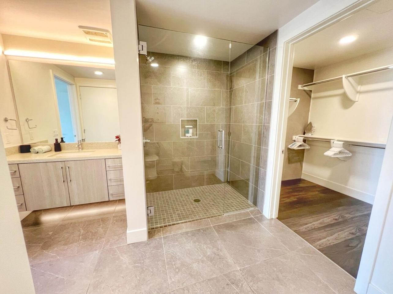 Stunning Apartment By Petco Park! San Diego Buitenkant foto